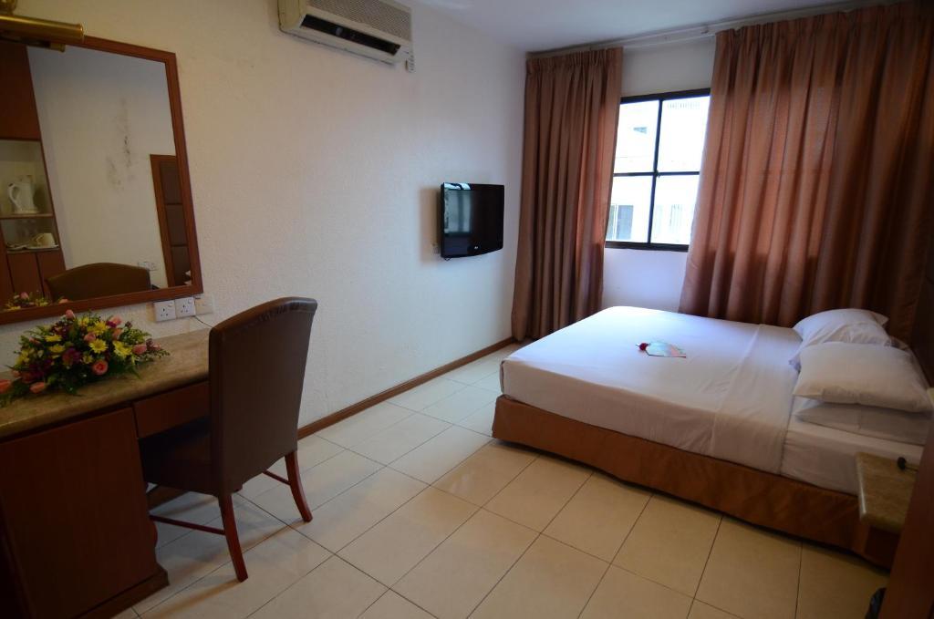 Crystal Lodge Kota Bharu Exterior photo