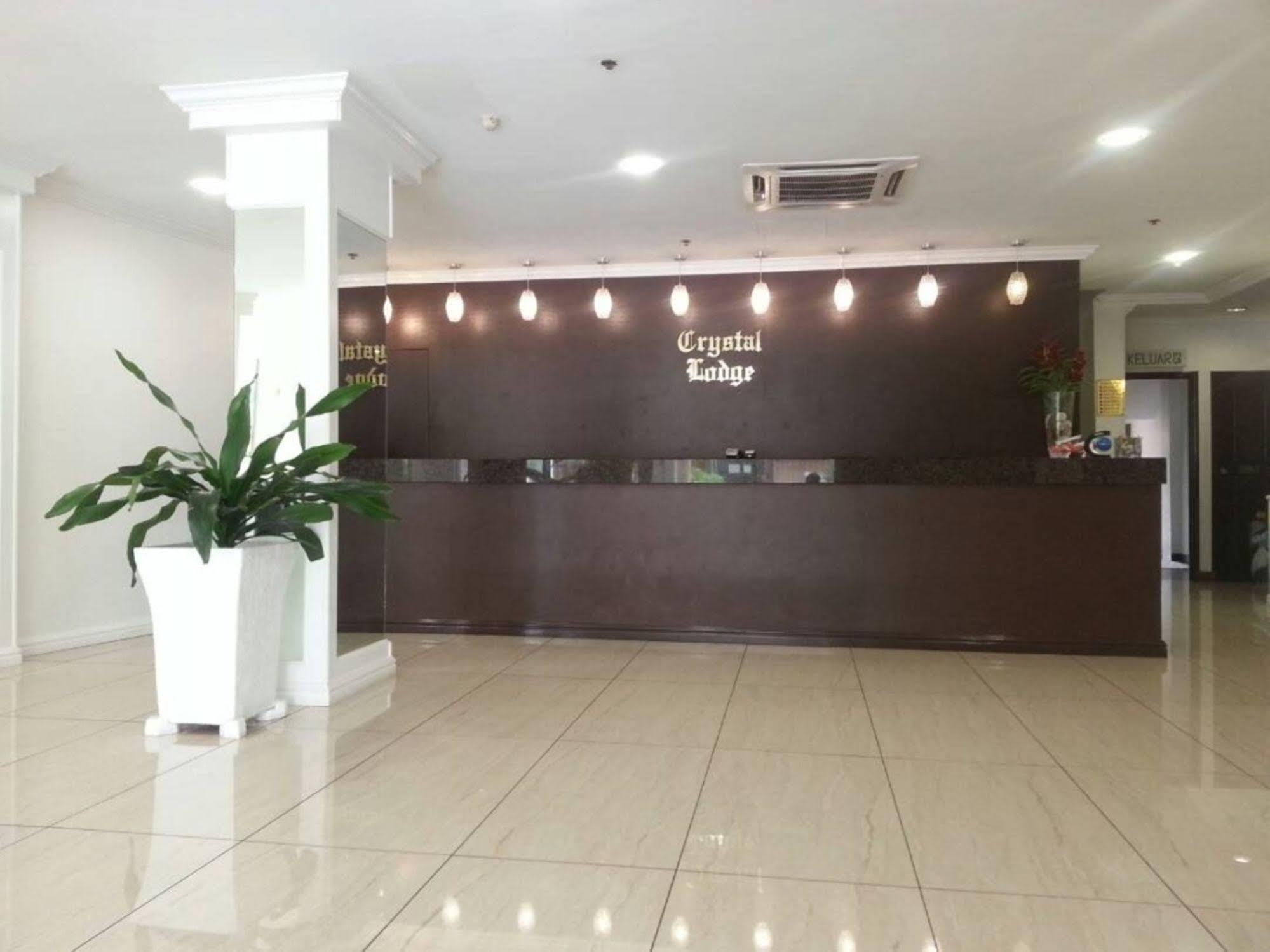 Crystal Lodge Kota Bharu Exterior photo