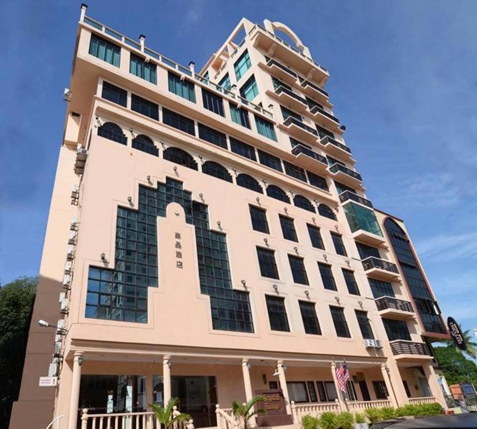 Crystal Lodge Kota Bharu Exterior photo